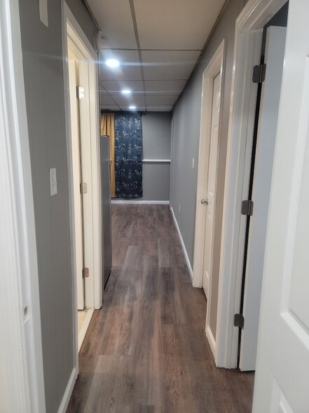 Building Photo - 3914 Clark St