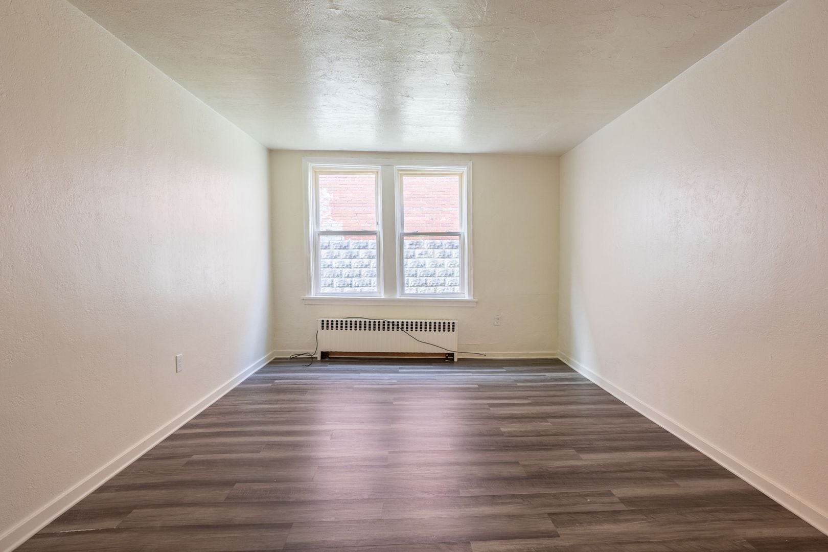 Building Photo - 2040 Brownsville Rd