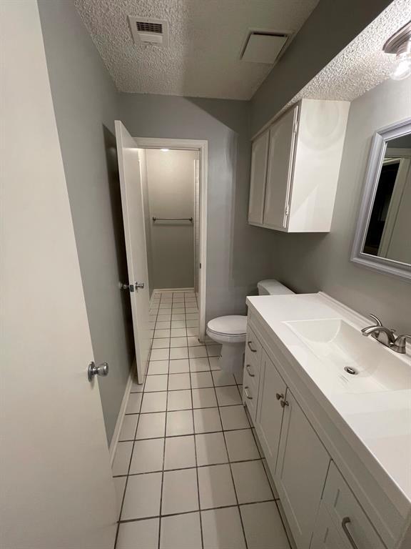 Building Photo - 5003 Spring Forest Dr