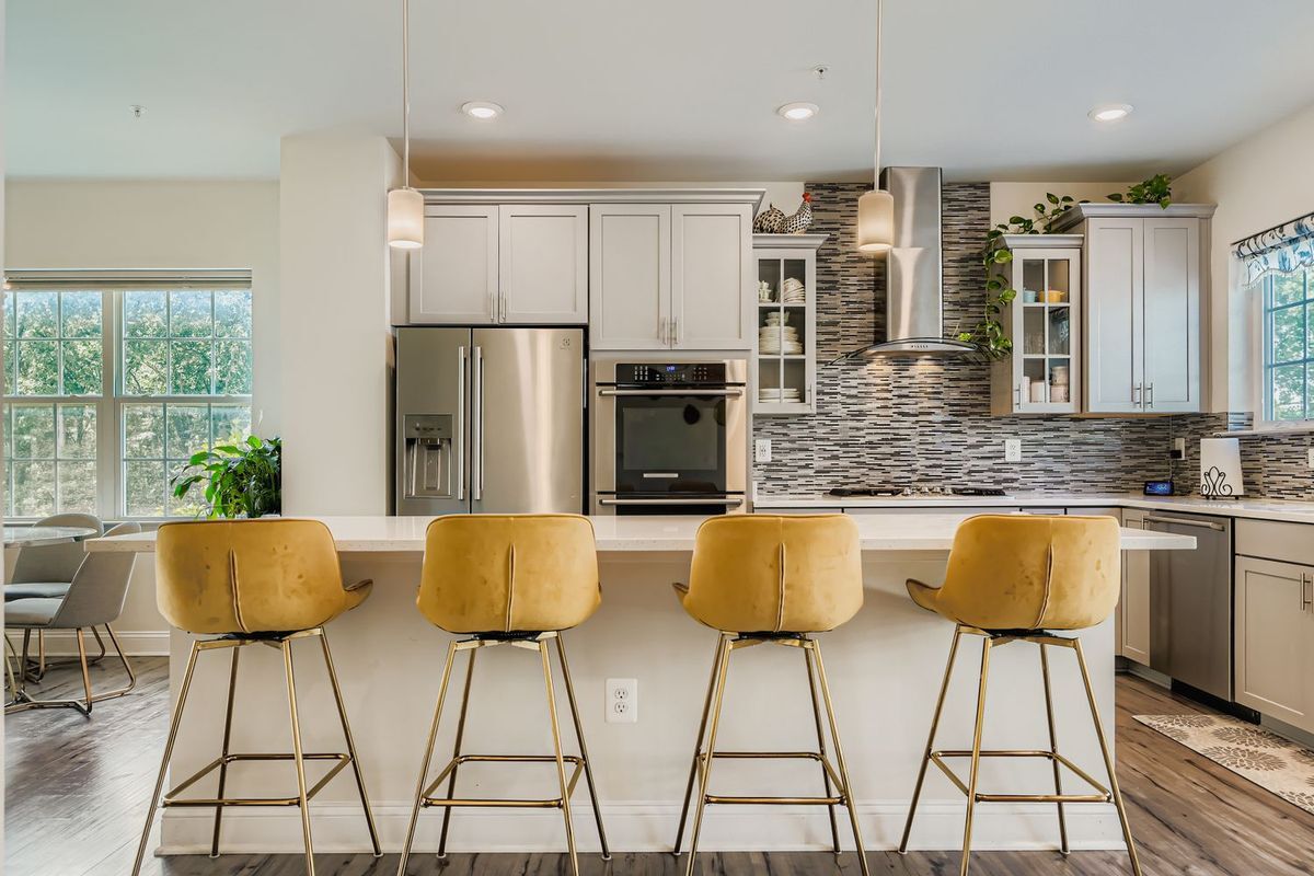 Building Photo - 7588 Warburg Way