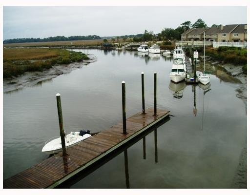Building Photo - GATED COMMUNITY - HOOVER CREEK PLANTATION