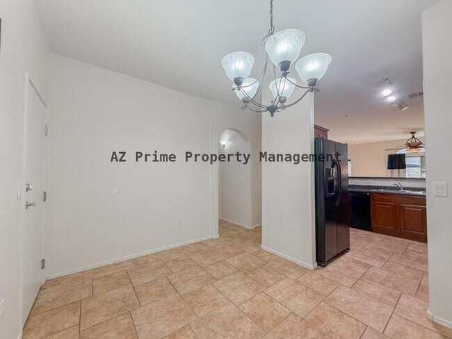 Building Photo - 2150 W Alameda Rd