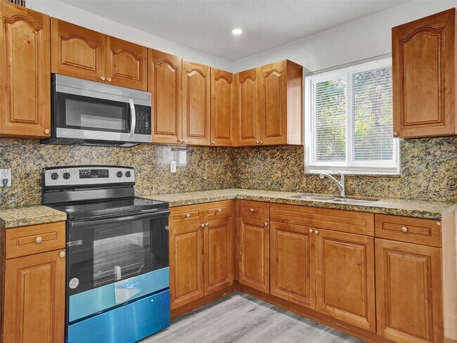 Building Photo - 106 Edmund Rd