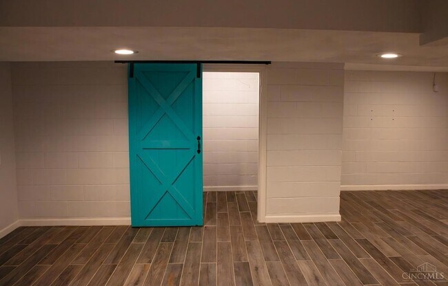 Building Photo - 8593 Concord Hills Cir