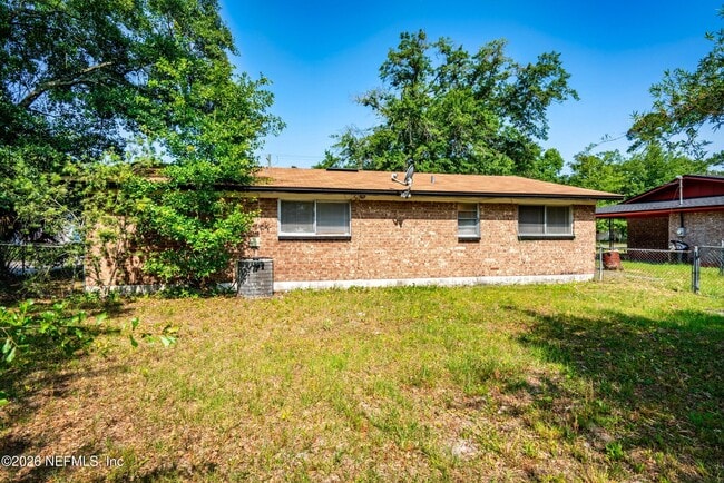 Building Photo - 5153 Seaboard Ave