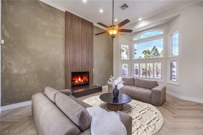 Building Photo - 7520 Captains Harbor Dr