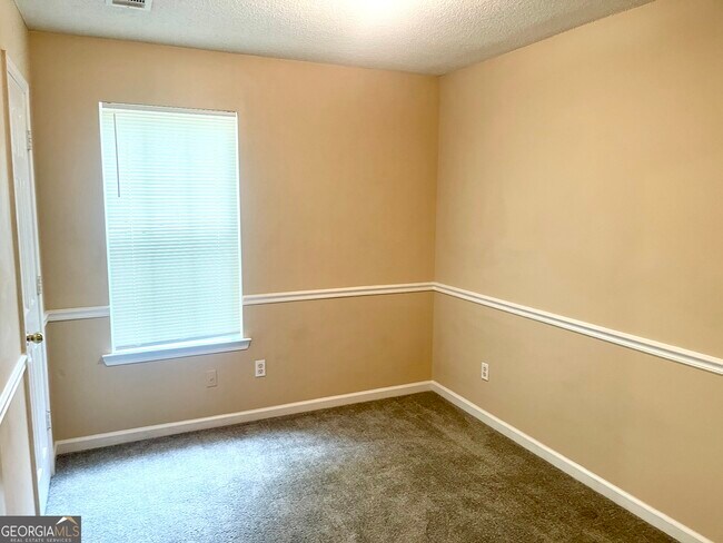 Building Photo - 1071 Bridle Creek Dr
