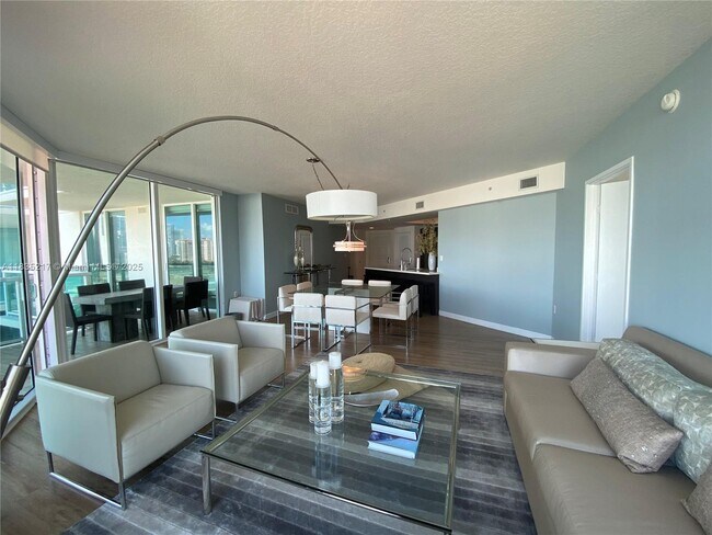 Building Photo - 150 Sunny Isles Blvd
