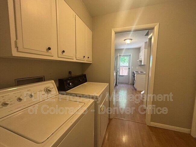 Building Photo - 1693 S Kline Way