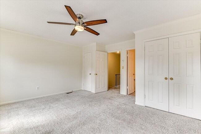 Building Photo - 407 Folkstone Cir