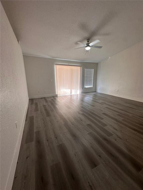 Building Photo - 40 Willow Run