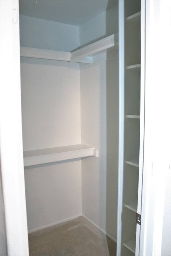 Building Photo - Renovated 2x2 Condo Located in N Phoenix!
