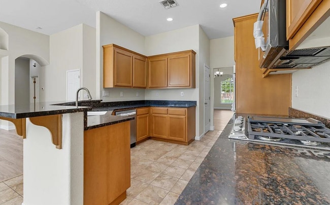 Building Photo - 1277 Paradise Loop