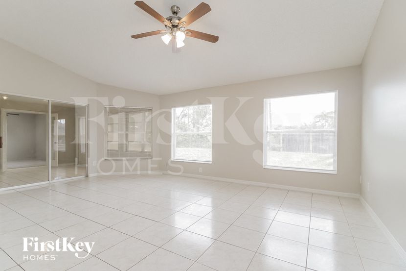 Building Photo - 474 Awin Cir SE