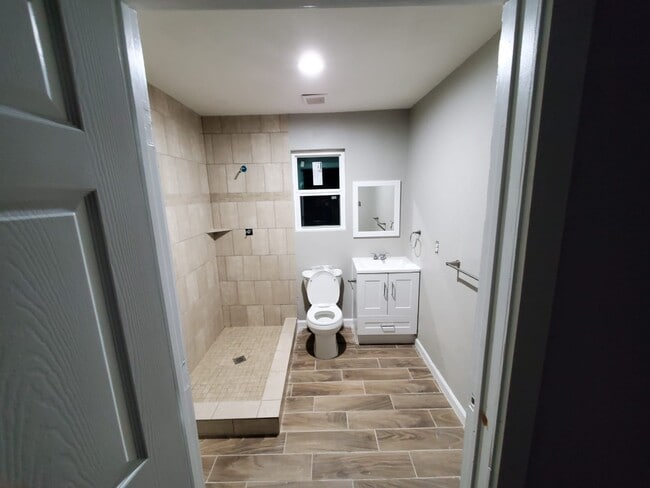 Bathroom - 15111 Sam Rd