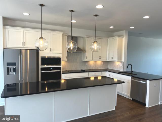 Building Photo - 3141 Eton Pl