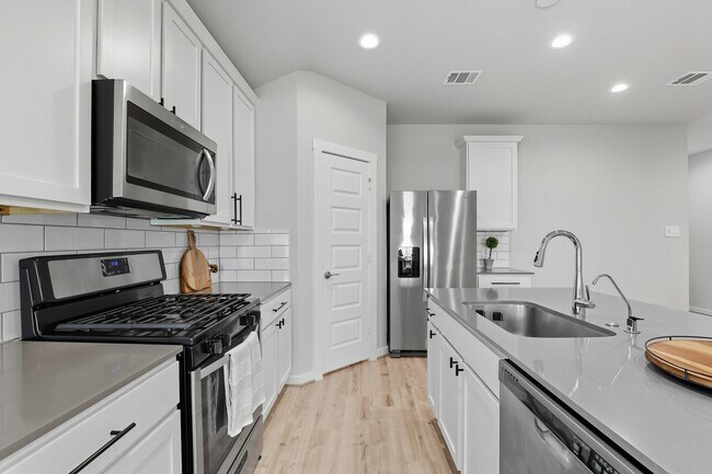 Building Photo - 7514 Rainham Valley Ln