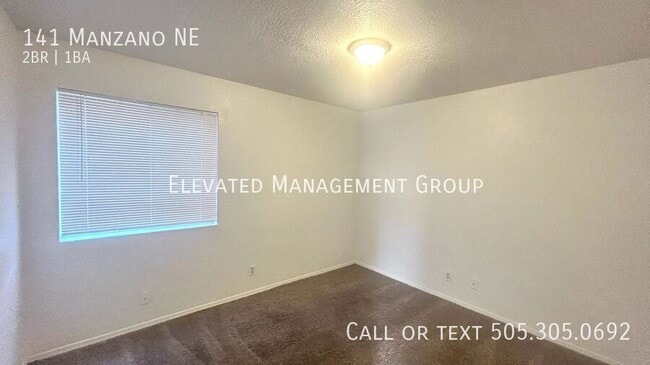 Building Photo - 141 Manzano St NE