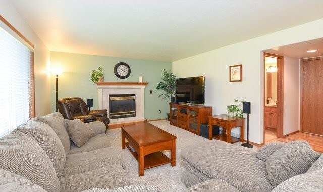 Building Photo - 3759 Jefferson Dr