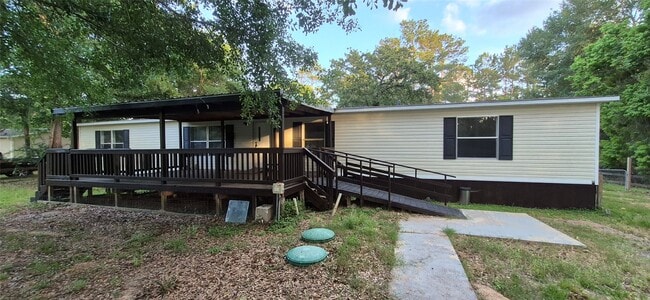 Building Photo - 24321 Cherry Hill Dr