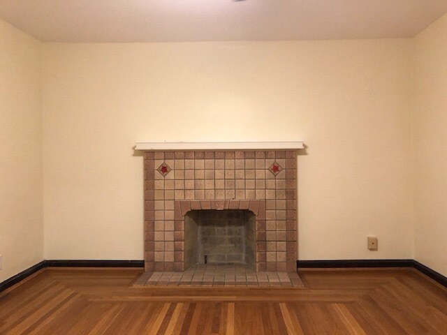 Building Photo - 3821 Delmar Ave