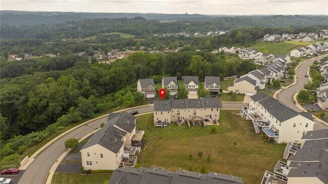 Building Photo - 356 Sunrise Dr