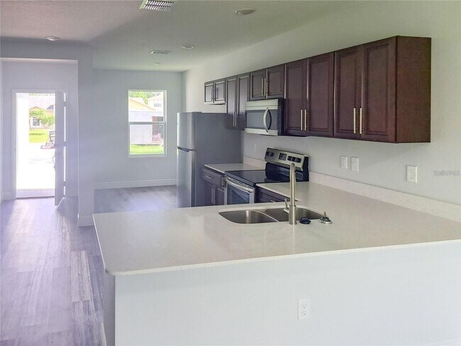 Building Photo - 1030 NW 57th Ct