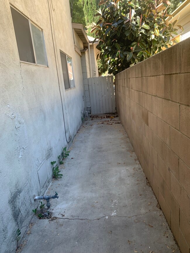 Patio - 4211 11th St