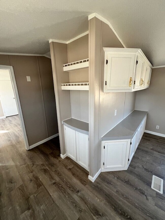 Building Photo - Newly Remodeled Home on a large lot