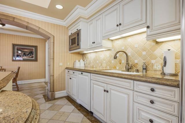 Building Photo - 5220 Grand Del Mar Way