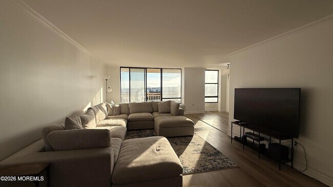 Building Photo - 787 Ocean Ave