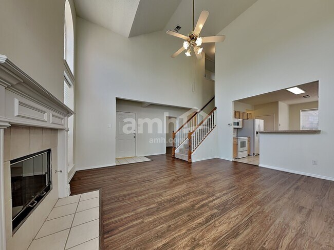 Building Photo - 1809 Mapleleaf Dr