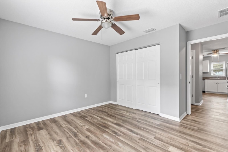 Building Photo - 1925 34th Ave E