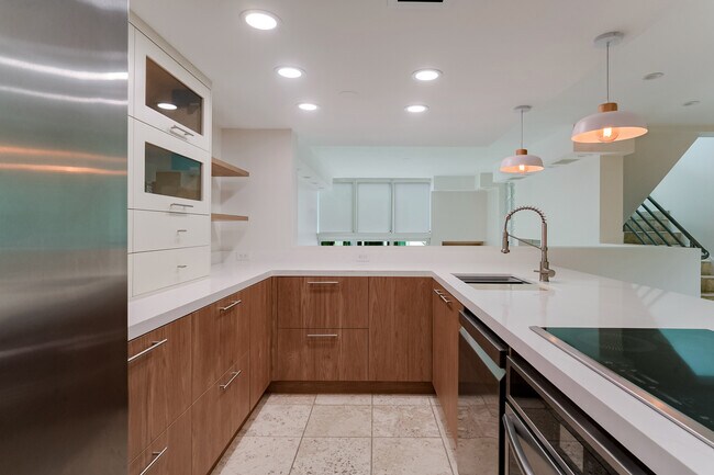 Building Photo - 3272 Virginia St