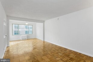 Building Photo - 1727 Massachusetts Ave NW