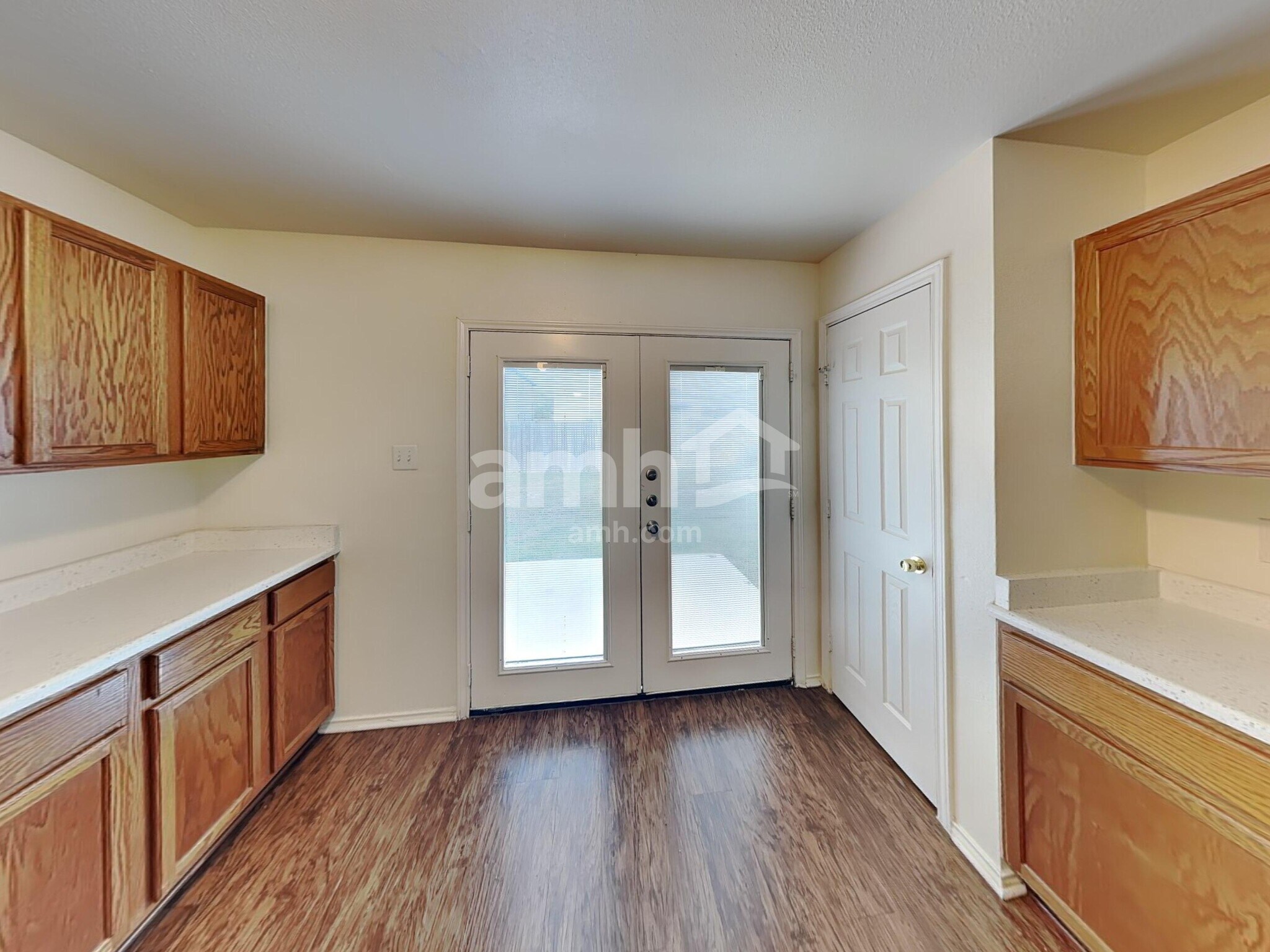 Building Photo - 122 Mallow Grove