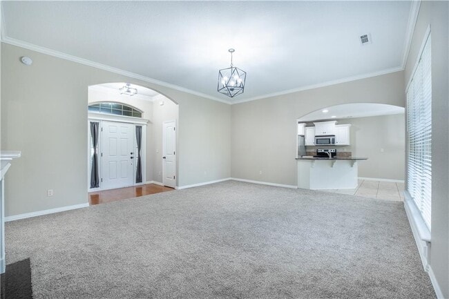 Building Photo - 1536 N Oakhaven Pl