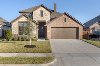 Building Photo - 2607 Rosebud Ln