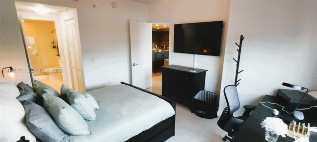 Building Photo - 7661 NW 107th Ave