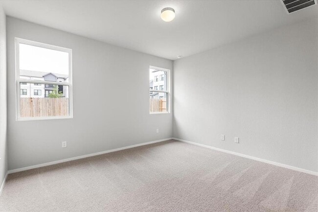 Building Photo - 13308 Riding Dr