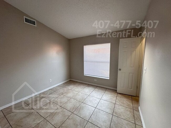 Building Photo - 1846 Spruce Ridge Dr