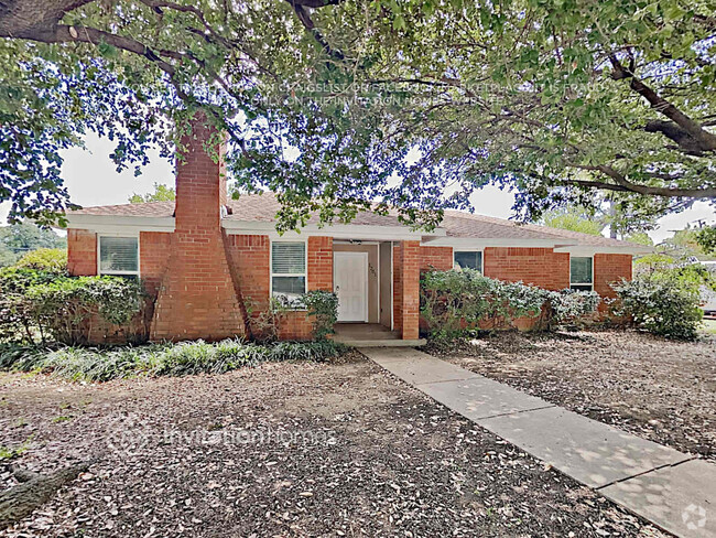 Building Photo - 1201 Brookfield Ln