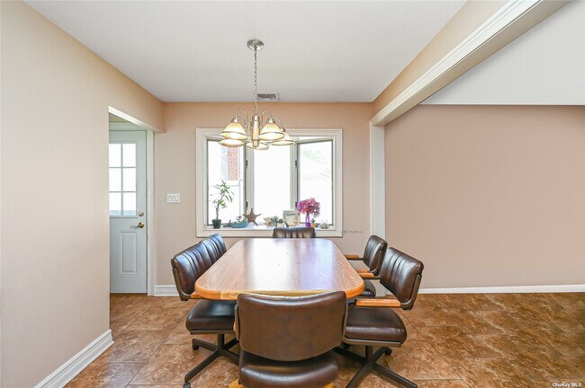 Building Photo - 316 Kimberly Pl