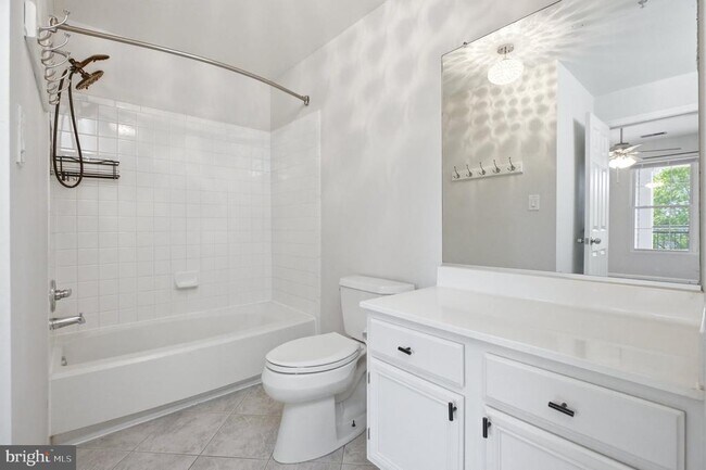 Building Photo - 46630 Drysdale Terrace