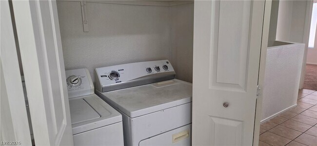 Building Photo - 1452 Padbury Ct