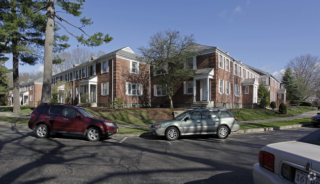 Primary Photo - WPI Townhouses