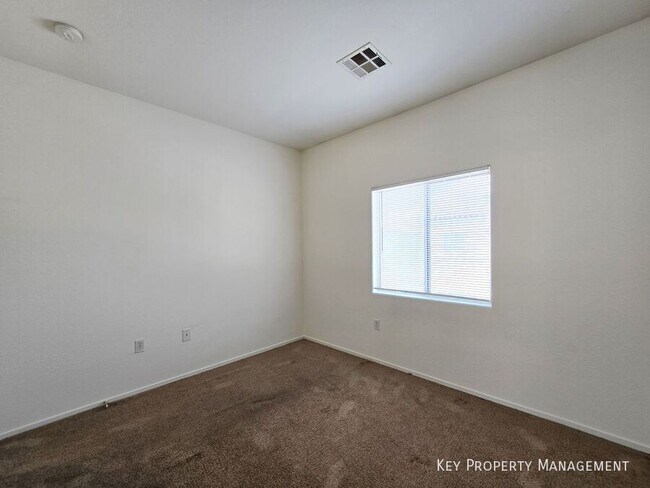 Building Photo - 4005 Pepper Thorn Ave