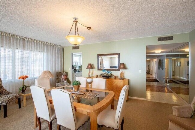 Building Photo - 4200 S Ocean Blvd