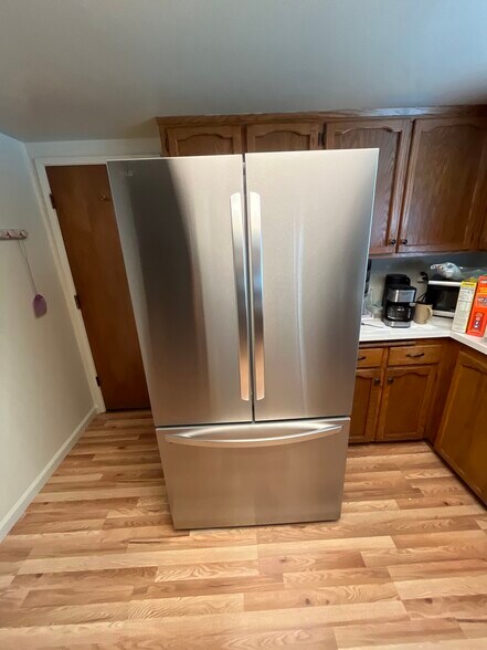 Kitchen - 398 Corrida Dr