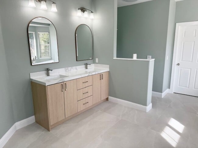 Building Photo - Ruby Hill 4 Bed plus Office / 3 bath, Exquisite Home in Gated Community, Amenities